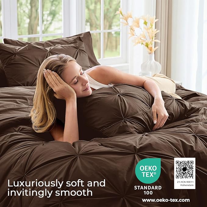 Sasttie Queen Comforter Set, 7-Piece Bed in a Bag, Pintuck Bedding Sets for All Season, Includes Comforter, Flat Sheet, Fitted Sheet, Pillowcases and Pillowshams, Dark Brown