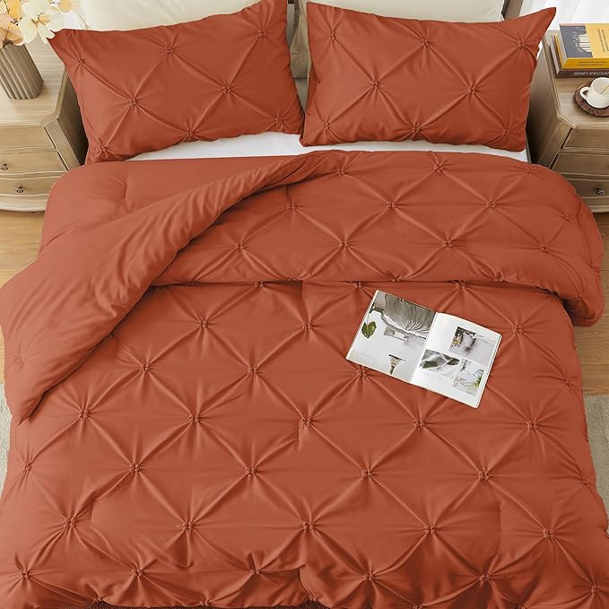 UNIKOME Queen Comforter Set Burnt Orange - Ultra Soft Boho Pintuck Down Alternative Bedding Set for All Seasons, 3 Pieces Lightweight Warm Pinch Pleat Bed Set with Comforter, 2 Pillowcases