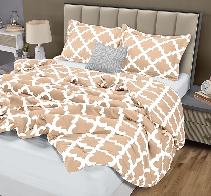 Utopia Bedding King Comforter Set Beige, Printed Comforters King Size, 3 Piece Lightweight All Season Down Alternative Bedding Set with 1 Comforter (90 x 102 in) and 2 Pillow Shams (20 x 36 in)