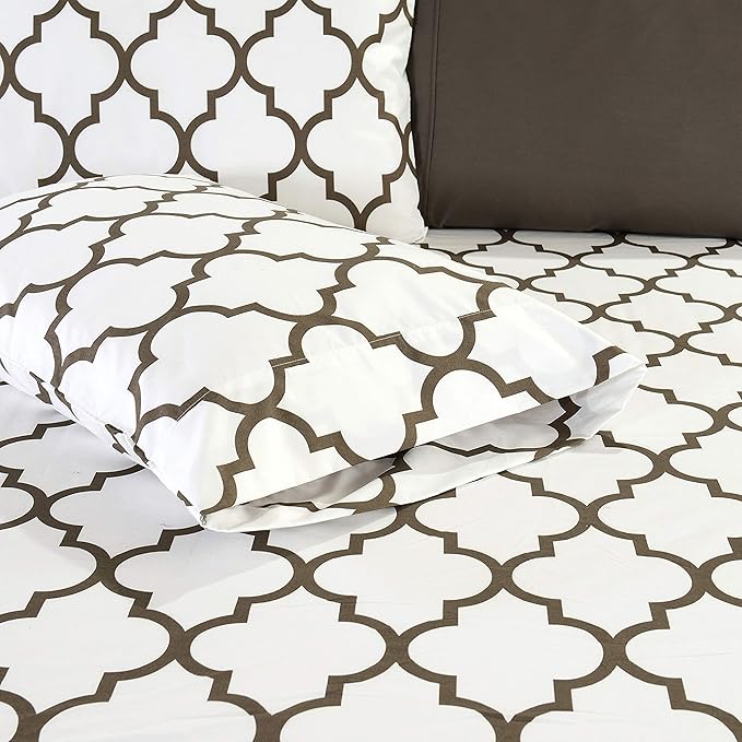 Elegant Comfort Luxury Soft Bed Sheets Quatrefoil Pattern - 1500 Premium Hotel Quality Microfiber Softness Wrinkle and Fade Resistant (6-Piece) Bedding Set, Full, White