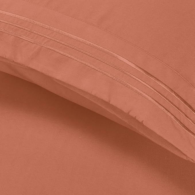 Elegant Comfort Luxury Ultra-Soft 2-Piece Pillowcase Set - 1500 Premium Hotel Quality Microfiber Double Brushed - Wrinkle Resistant, Standard/Queen, Coral