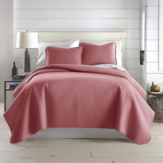 Southshore Fine Living, Inc. Twin XL Quilt Set with Pillow Sham, Quilted Twin Bedspread, Coverlet, Oversized Bed Quilt for Full Coverage, Soft and Comfy, Easy Care, Machine Washable, Marsala
