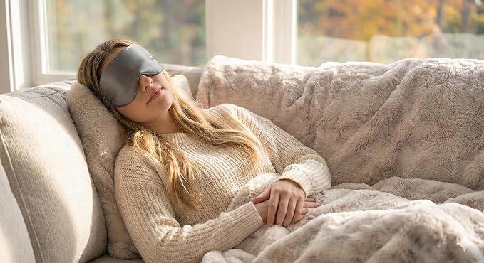 Silk Eye Mask for Sleeping - Satin Eye Cover with Silk Storage Bag Silvery