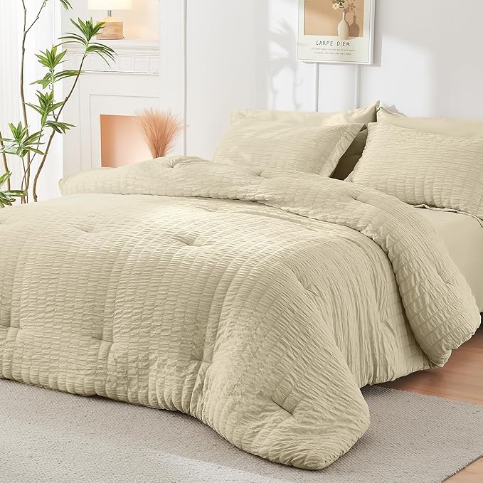 HYMOKEGE Oatmeal California King Comforter Set Seersucker 7 Pieces, All Season Luxury Bed in a Bag for Bedroom, Bedding Set with Comforter, Sheets, Pillowcases & Shams