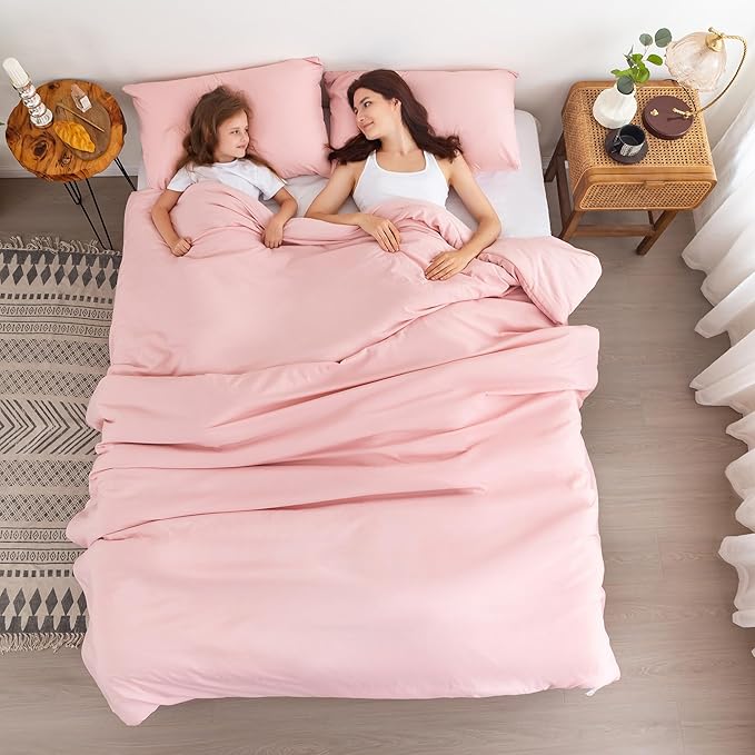 Ultra-Soft Twin/Twin XL Comforter Set for Girl Women College Dorm - Cozy Comfy 1 Down Alternative Bed Blanket Comforter and 1 Pillowcase Lightweight but Warm for All Season - Blush Light Pink