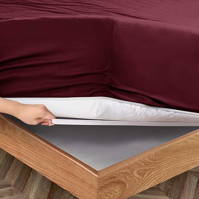 Manyshofu Extra Deep Pocket Queen Sheet Sets - Hotel Luxury 1800 Thread Count Sheets & Pillowcases - Microfiber Bedding Set up to 24" Mattress - Burgundy Bed Sheets 18-24 Inch Deep Pockets - 4 Piece