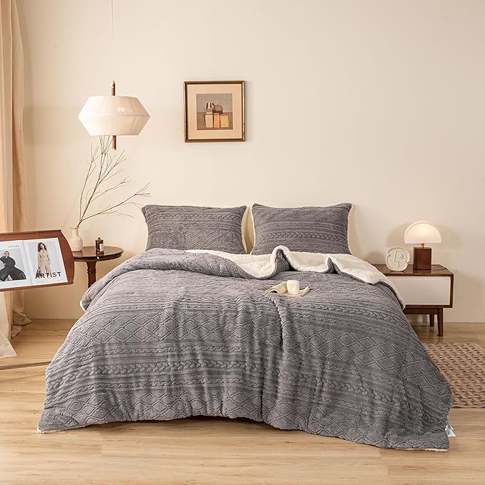 Ultra-Soft Warm Plush Sherpa Fleece Down Comforter Queen Size - Thickened Boho 3D Jacquard Reversible Bedding Comforter Set Fluffy Surface for Cozy Autumn and Winter Nights (Full/Queen,Grey)
