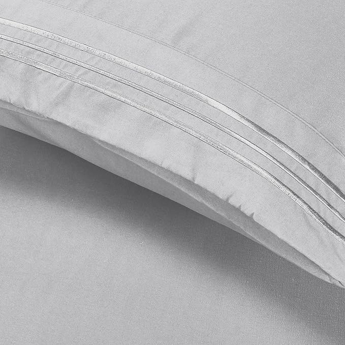 Elegant Comfort Luxury Ultra-Soft 2-Piece Pillowcase Set - 1500 Premium Hotel Quality Microfiber Double Brushed - Wrinkle Resistant, King Size, Silver Blue